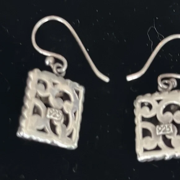 Pierced earrings sterling silver black onyx 1/2” - Picture 6 of 6